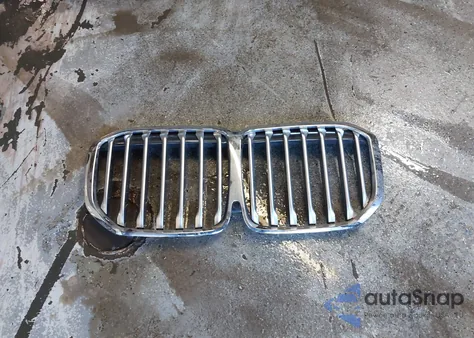 2020 BMW X7 xDrive40I z USA, uszkodzony, nr VIN 5UXCW2C00L9B44507